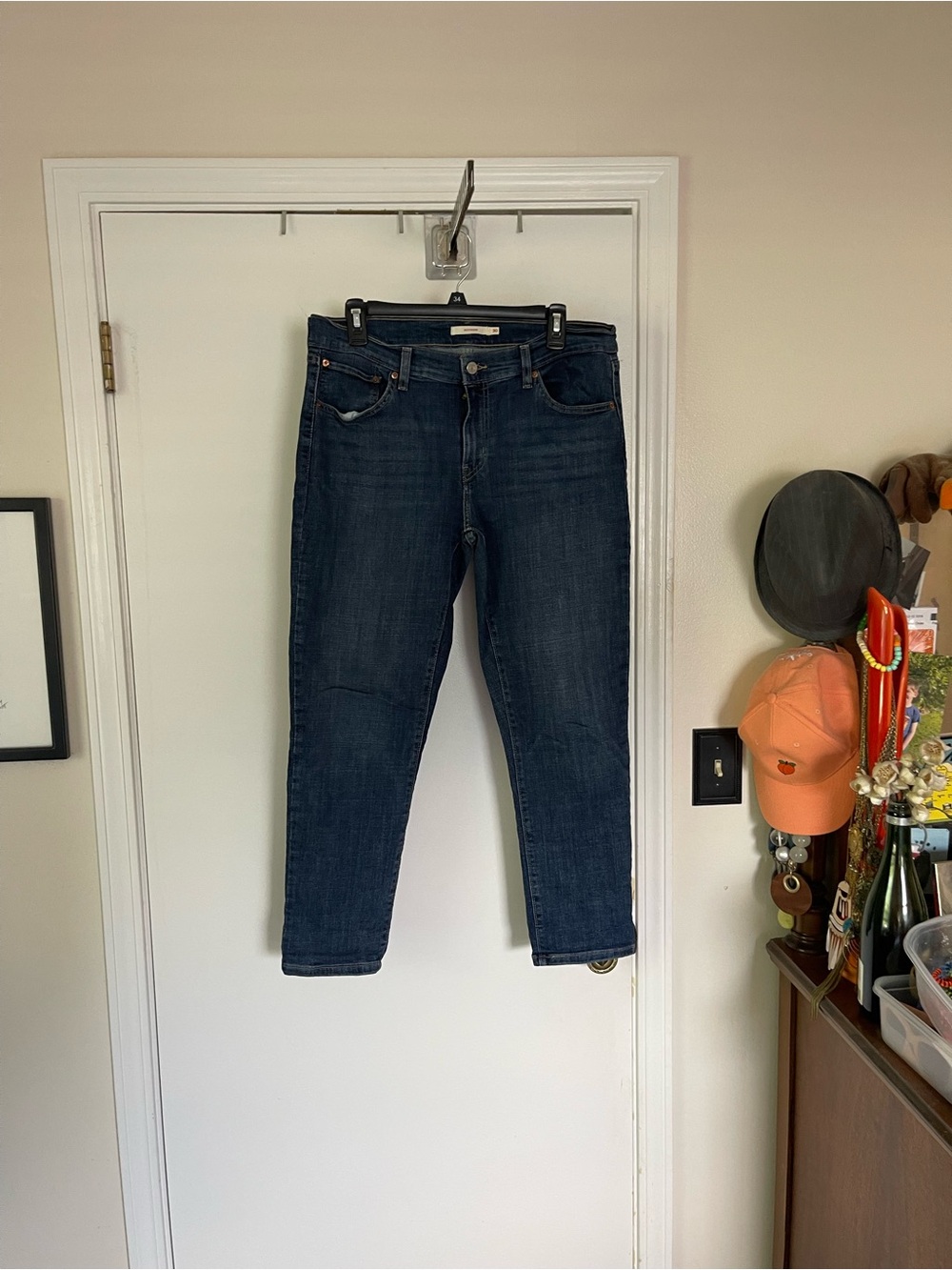 Levi’s Dark boyfriend Blue Denim Jeans - Classic Straight Fit